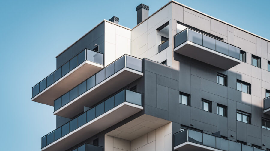 Normative e utilizzi: differenze tra balcone, terrazzo e terrazza